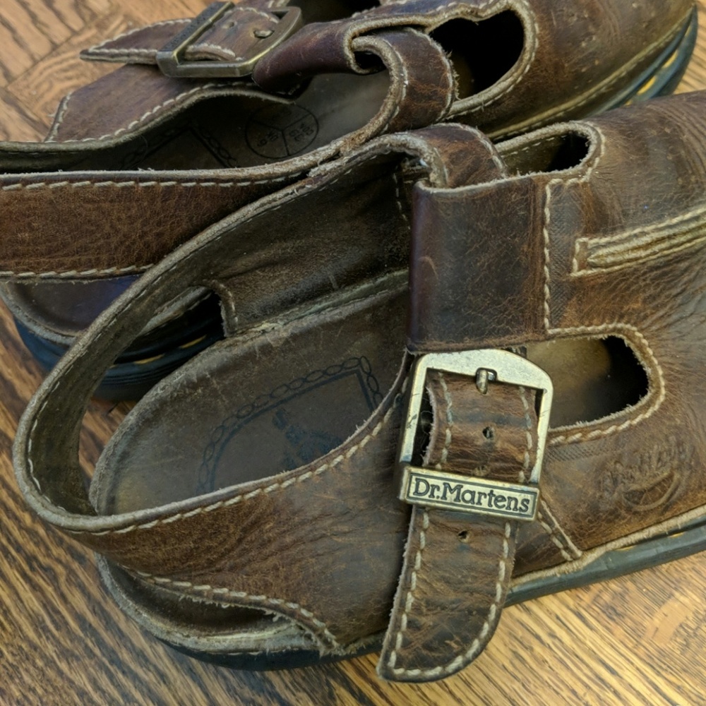 Vintage 90s Doc Marten Chunky Sandals